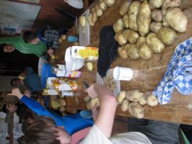 Friet maken aardappels vh land